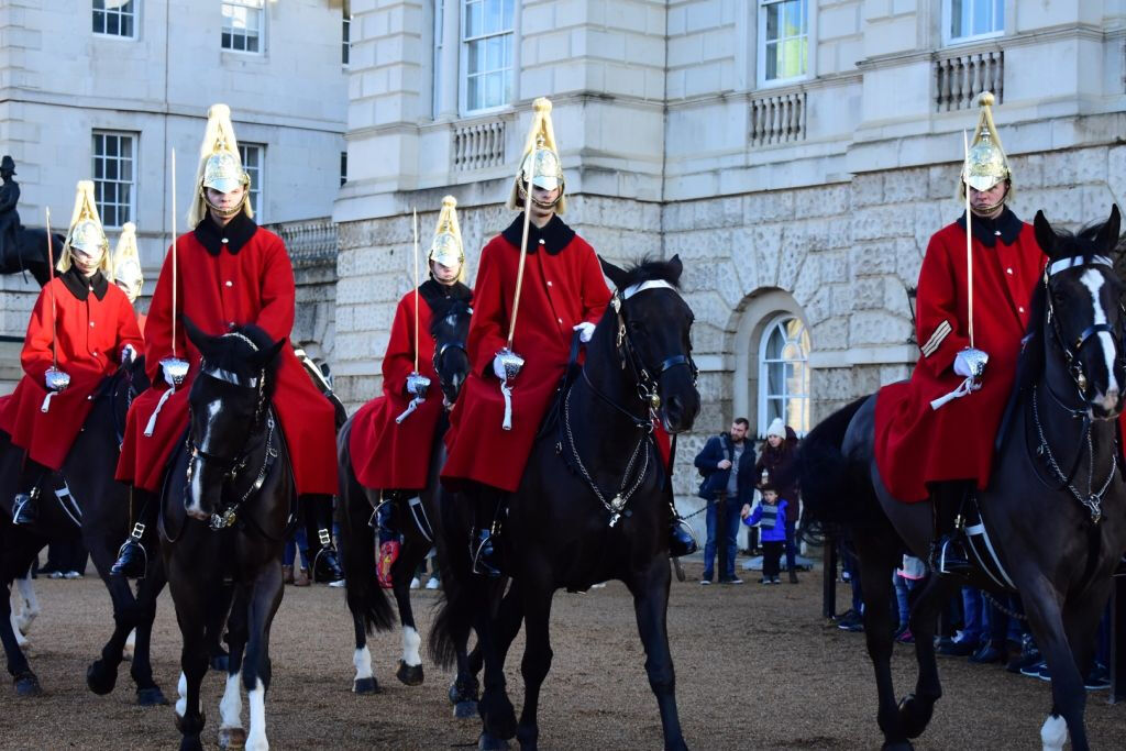 Audio Guide App for Your Smartphone: Royal London Walking Tour