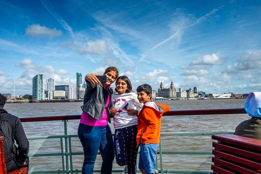 Crucero por el río de Mersey Ferries