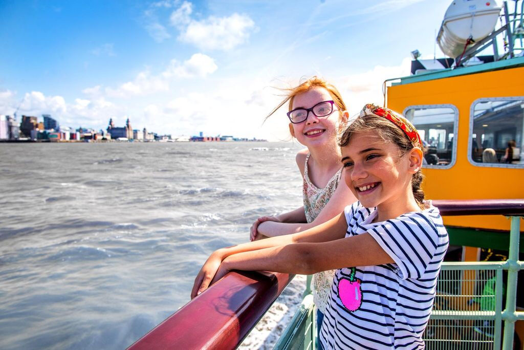 Crucero por el río de Mersey Ferries