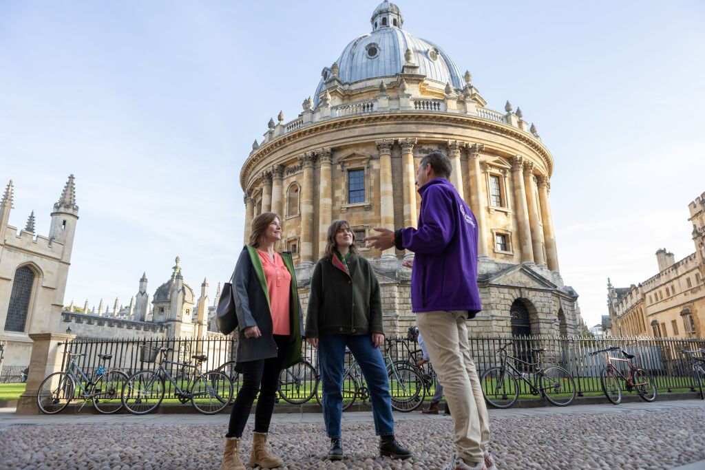 Official Oxford University & City Walking Tour