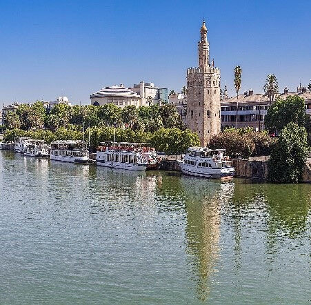 Cruceros Torre del Oro