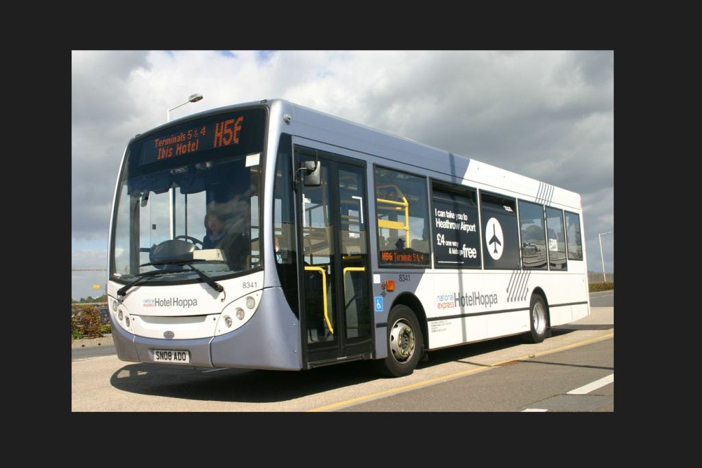 Londres: Autobús entre el aeropuerto londinense de Heathrow y el Hotel Heathrow Renaissance