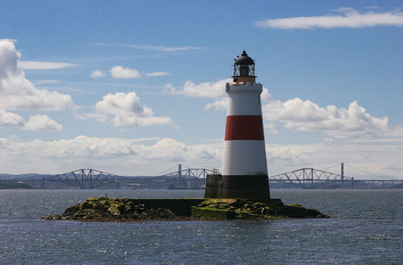 Crucero por los tres puentes y la isla Inchcolm desde South Queensferry