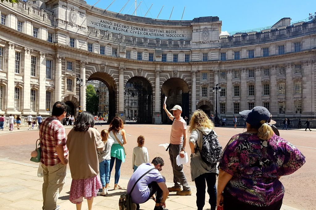 London Top 30 Landmarks: Guided Walking Tour