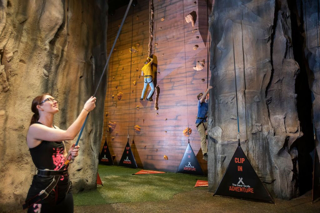La aventura de Bear Grylls: Entrada