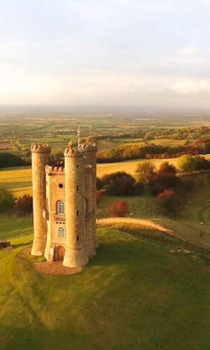 Cotswolds & Broadway Tower: Small Group Tour from London