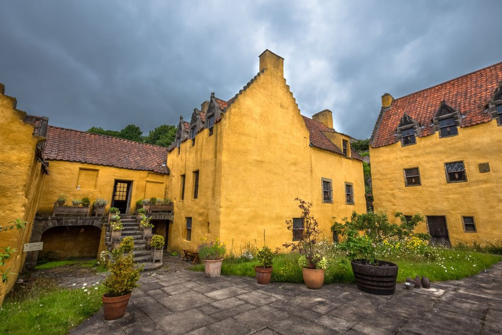Outlander Locations Tour
