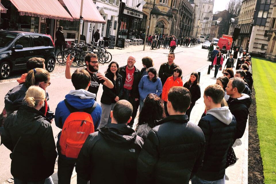 Cambridge University Punting Tour Led By University Students