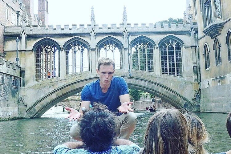 Visita combinada de la Universidad de Cambridge a pie y en bicicleta con el King's College
