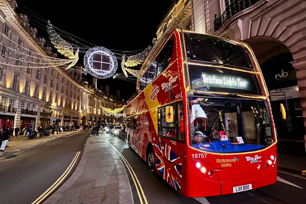 City Sightseeing Londres: Excursión en Autobús por las Luces de Navidad