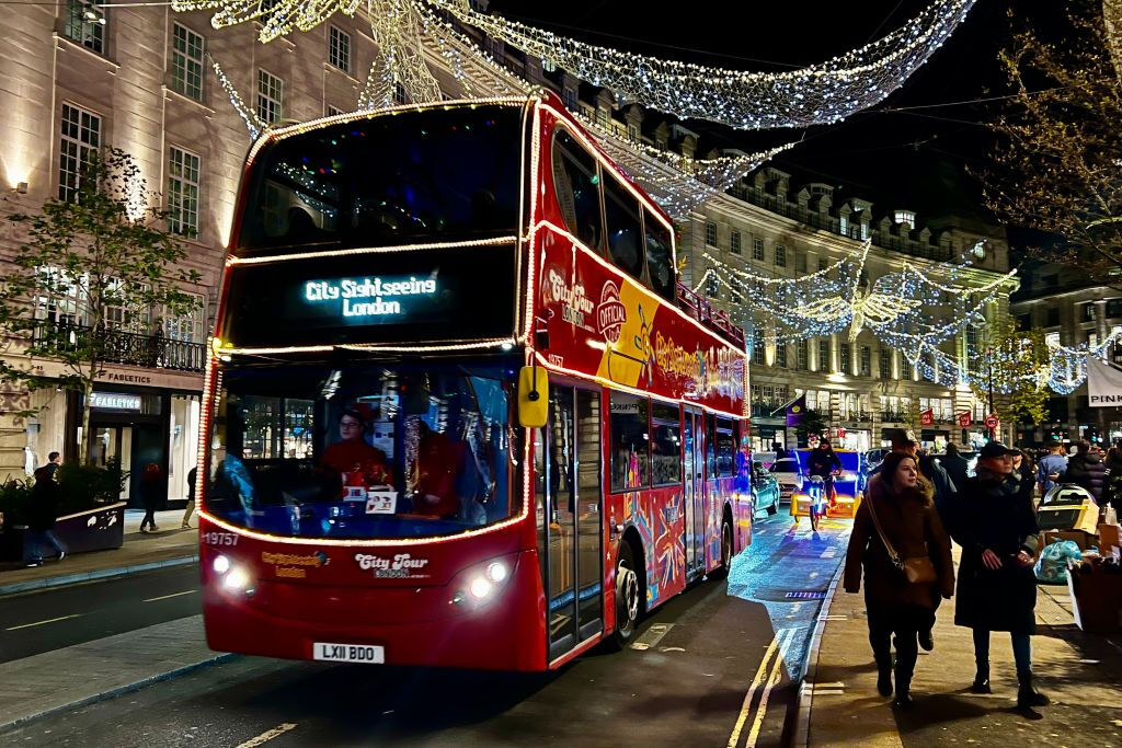 City Sightseeing Londres : Visite en bus des lumières de Noël