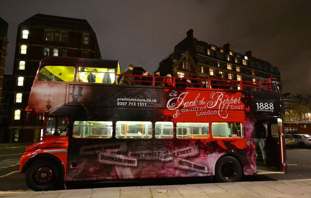 Haunted London: Jack the Ripper and Sherlock Holmes Bus Tour