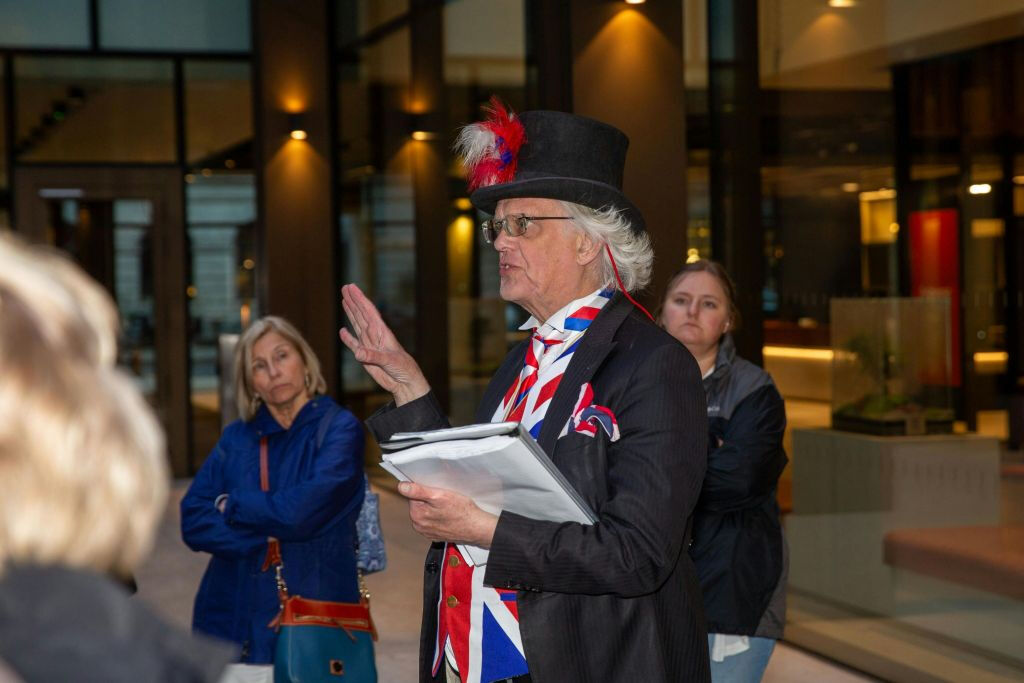 Haunted London: Jack the Ripper and Sherlock Holmes Bus Tour