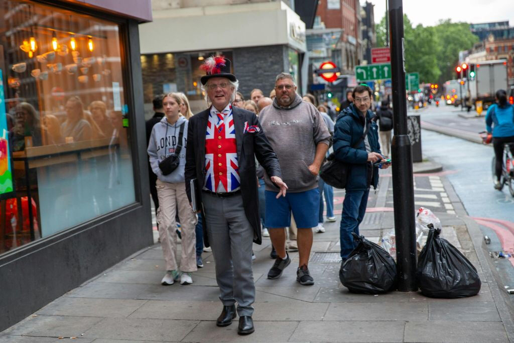 Haunted London: Jack the Ripper and Sherlock Holmes Bus Tour