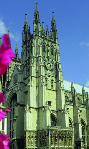 Leeds Castle, Canterbury Cathedral & Dover: Day Trip from London