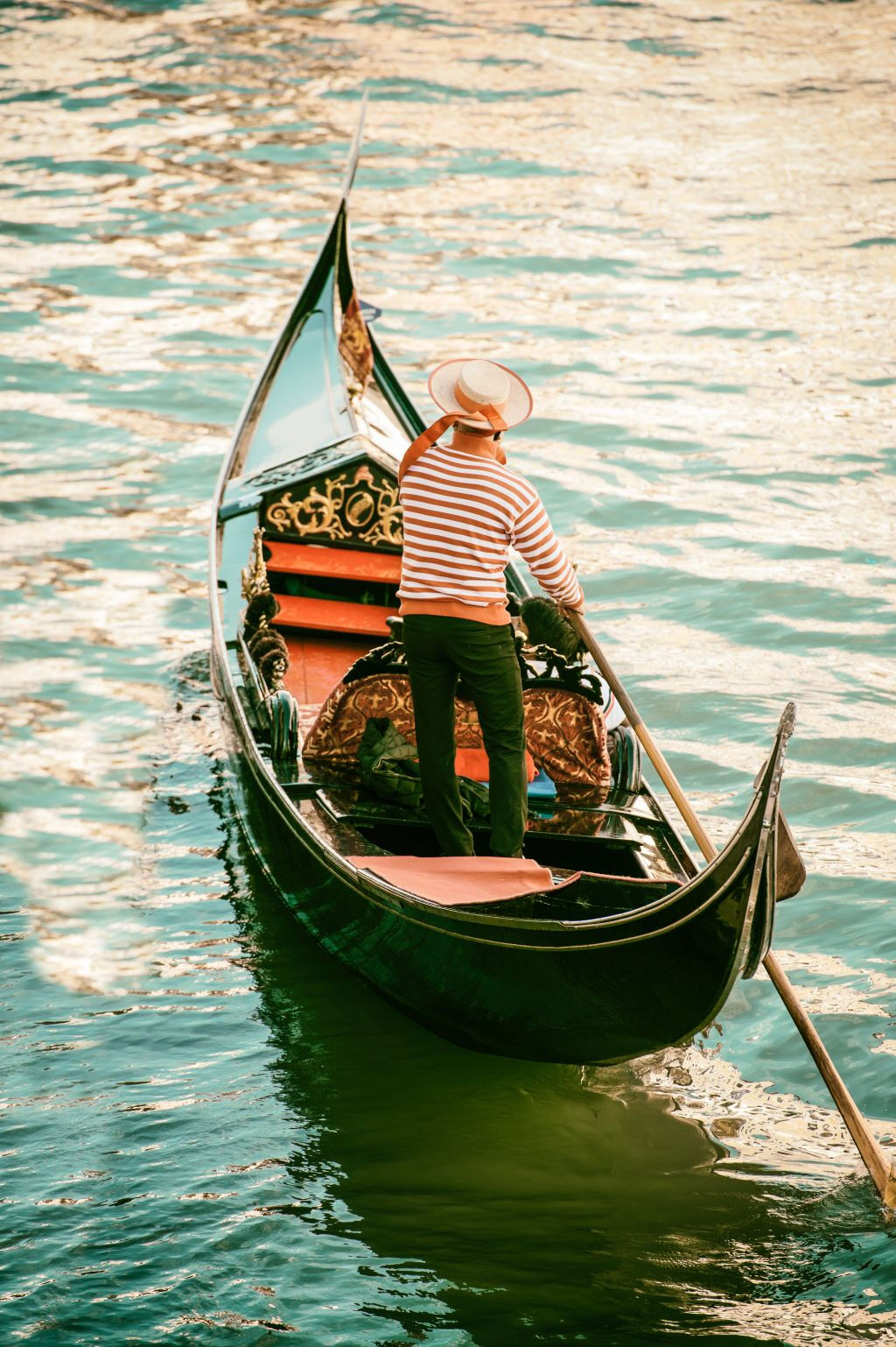 Passeio de gôndola em Veneza