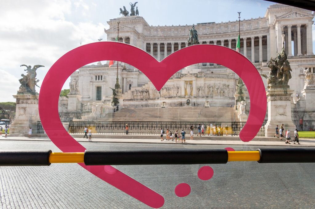 I Love Rome - Tour Panoramico su Autobus Hop-on Hop-off