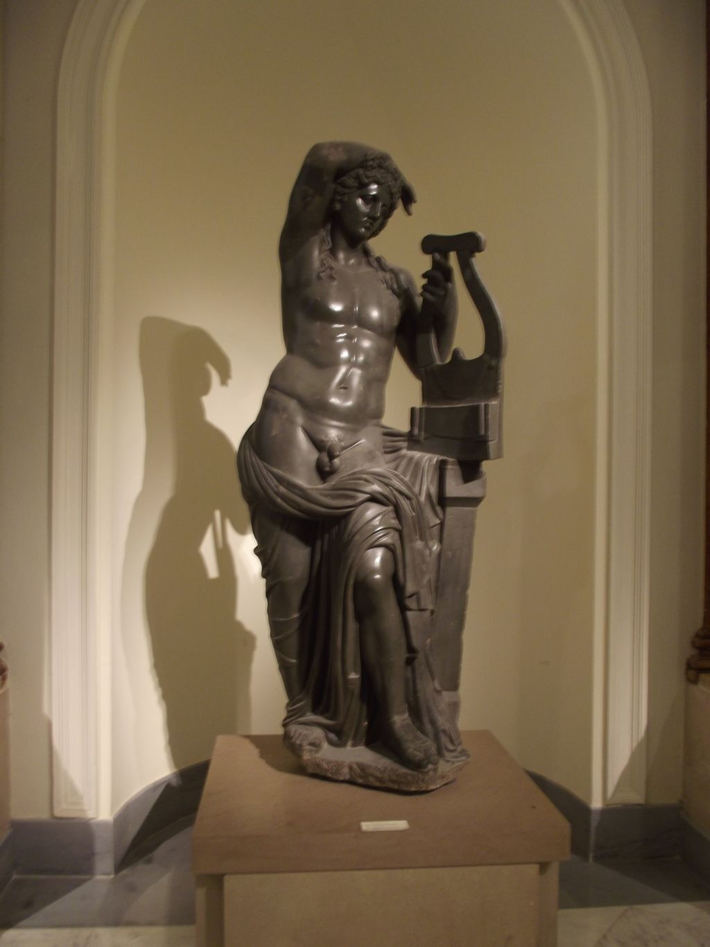 Museu Arqueológico Nacional de Nápoles: Entrada com cartões postais Pemcards
