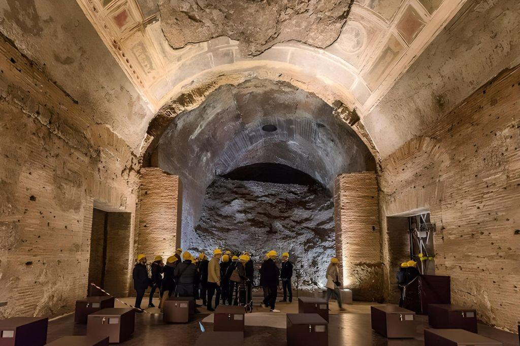 Domus Aurea: Entry + Guided Tour & VR Experience