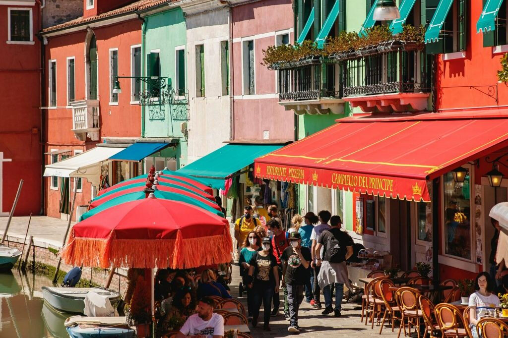 Veneza: Barco Hop-On Hop-Off + Murano, Burano e Torcello