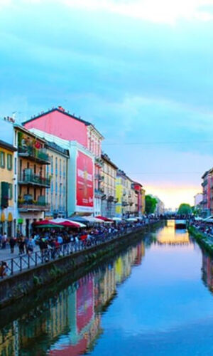 Aperitivo in barca sui Navigli
