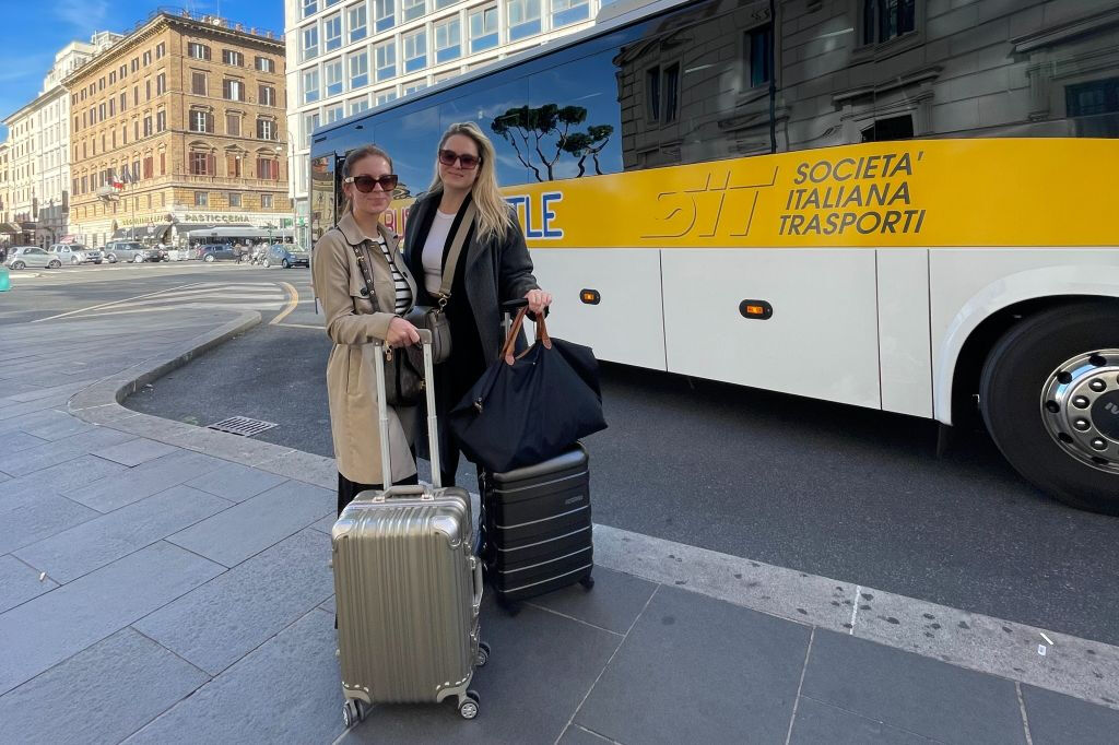 Roma: Ônibus de ida e volta do aeroporto Ciampino e do centro da cidade
