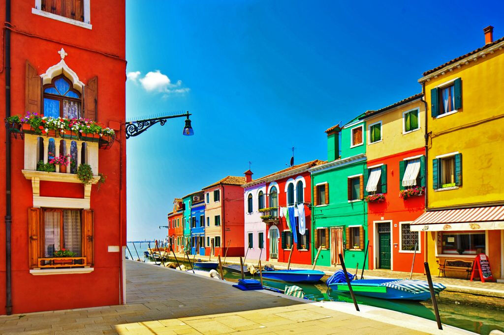 Murano, Burano and Torcello: Morning Boat Excursion from St. Mark’s Square