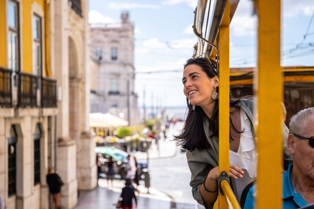 Tourist Bus - Yellow Bus Lisbon