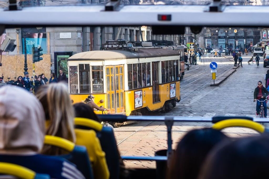 Milan Open Tour: Hop-on Hop-off Bus Tour