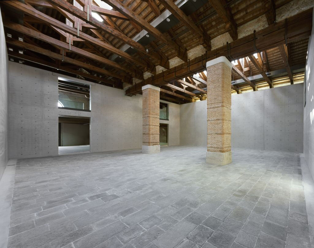Palazzo Grassi & Punta Della Dogana
