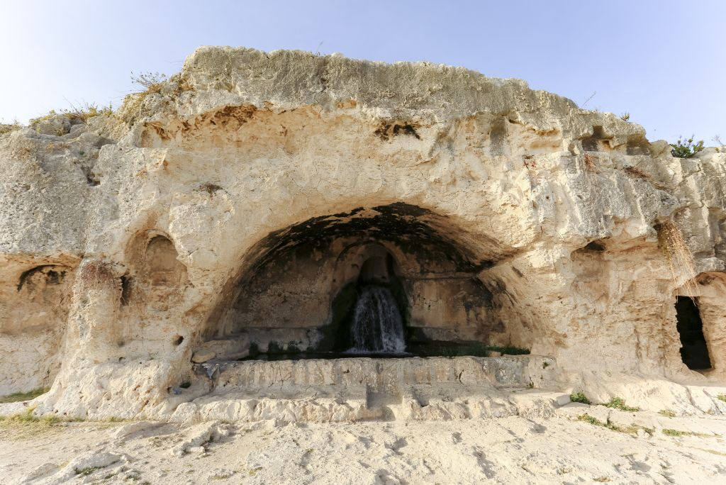 Neapolis Archaeological Park: Entry Ticket + Audio Guide