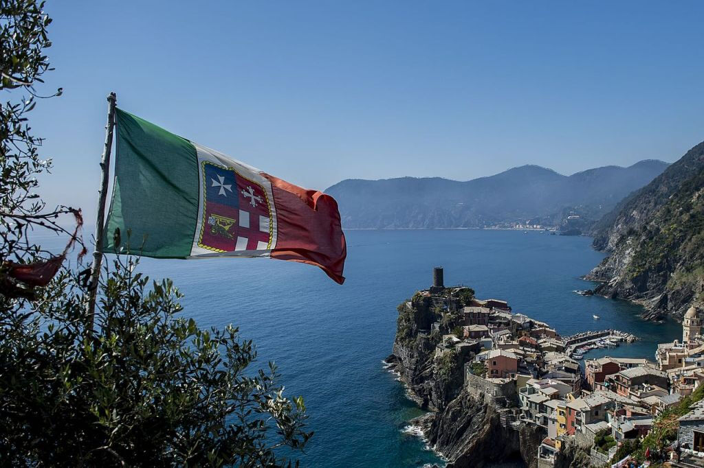 Cinque Terre: Day Trip from Florence + Boat Tour + Optional Hiking