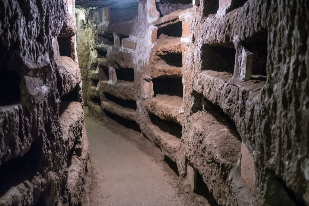 Rome : Visite guidée des catacombes et de la crypte des capucins + transfert