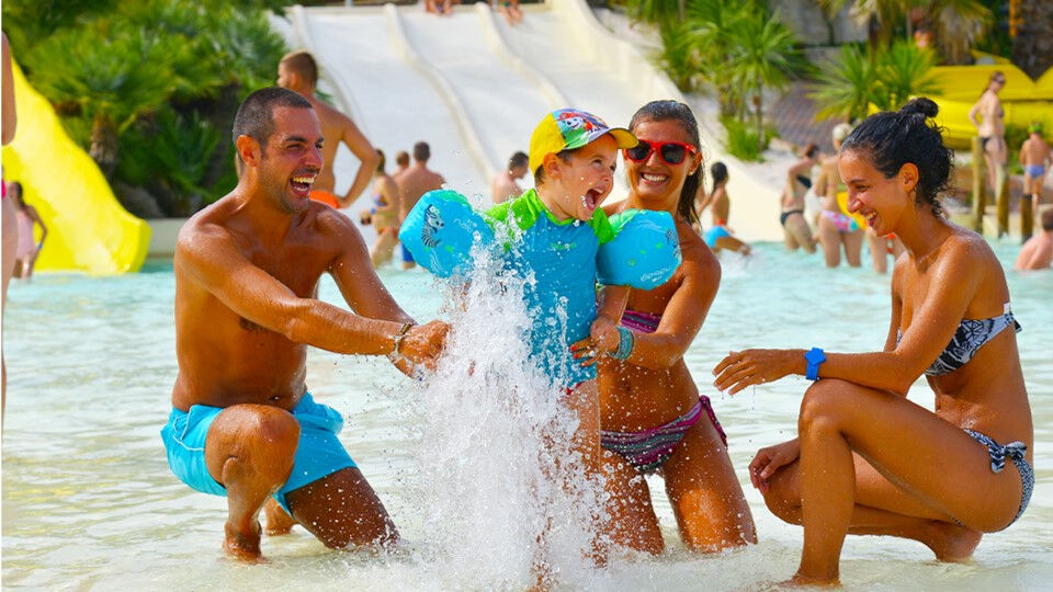 Caribe Bay: Entry Ticket