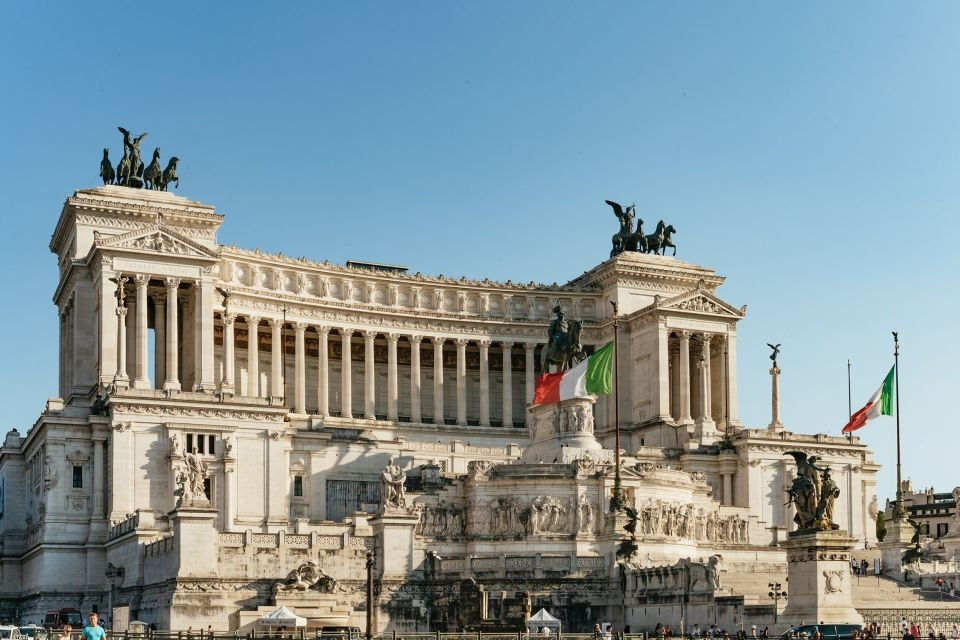 Secrets of Rome: Guided Walking Tour