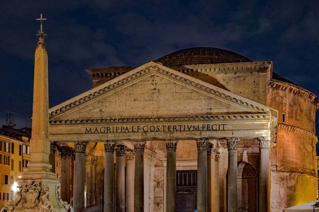 Secrets of Rome: Guided Walking Tour