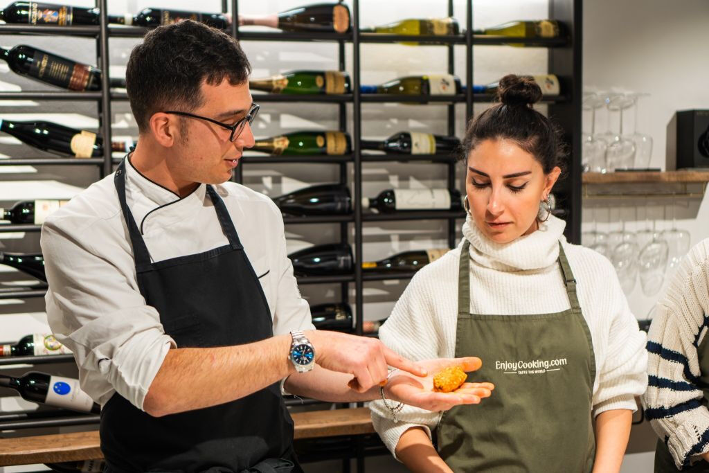 Roma: Masterclass di pizza, supplì e gelato + vino illimitato