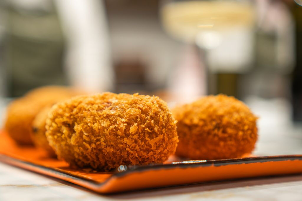 Roma: Masterclass di pizza, supplì e gelato + vino illimitato