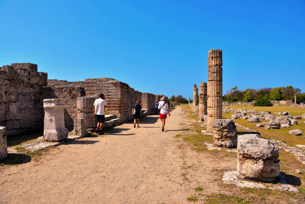 Paestum Archaeological Park: Skip The Line Entry + Guided Tour