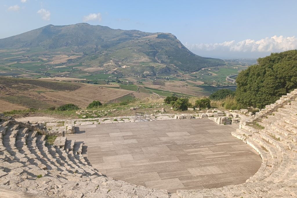 Parco Archeologico di Segesta con trasporto