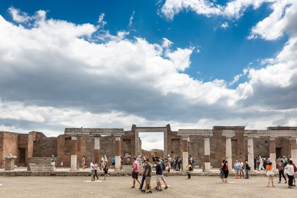 Pompei, Costiera Amalfitana e Positano: viaggio guidato di un giorno da Roma
