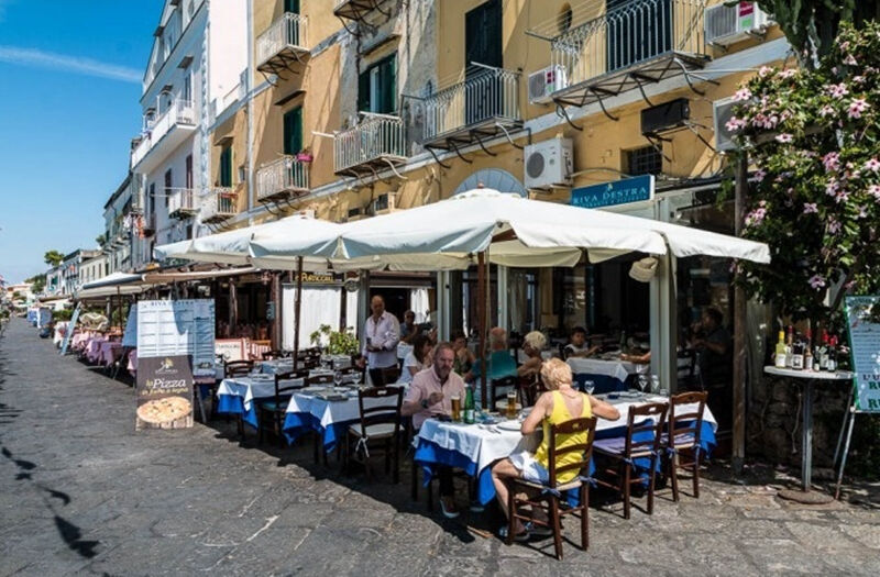 Ilha de Ischia: excursão a partir de Nápoles com almoço