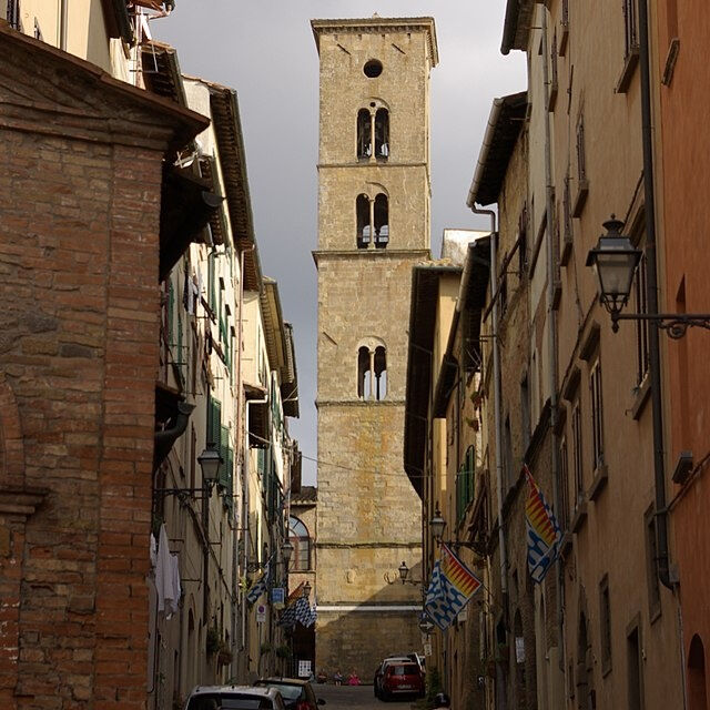 Catedral de Volterra, Batismo e Hospital Cívico + audioguia