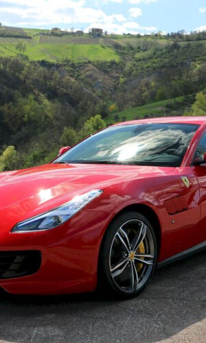 Ferrari Test Drive - Ferrari GTC4Lusso