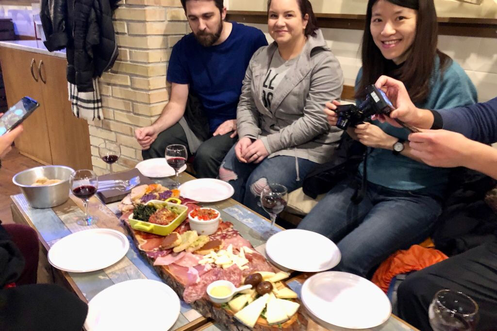 Roma à noite: E-bike Tour com Salame, Queijo e Degustação de Vinhos