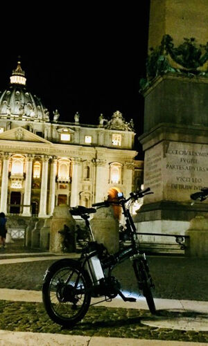 Roma di Sera - Tour Guidato in e-Bike con Degustazione di Salumi, Formaggi, Vini