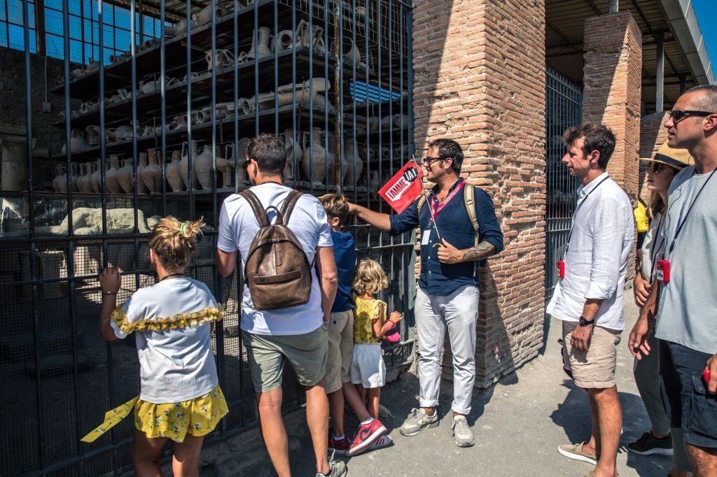 Pompéia: Entrada sem fila e visita guiada + ida e volta de Sorrento
