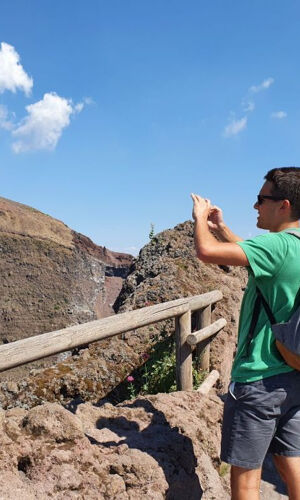 Monte Vesuvio: Salta la Coda con Tour Guidato e Trasporto da Pompei