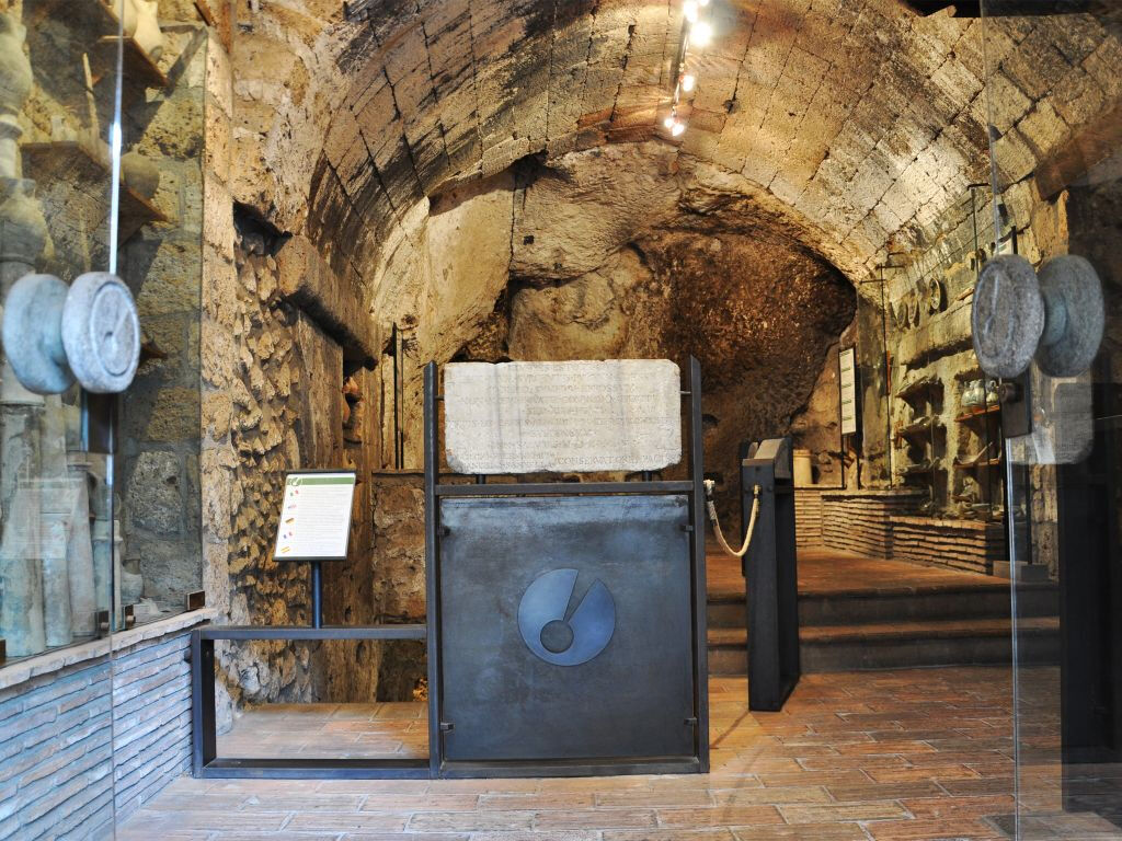 Cave System Pozzo della Cava