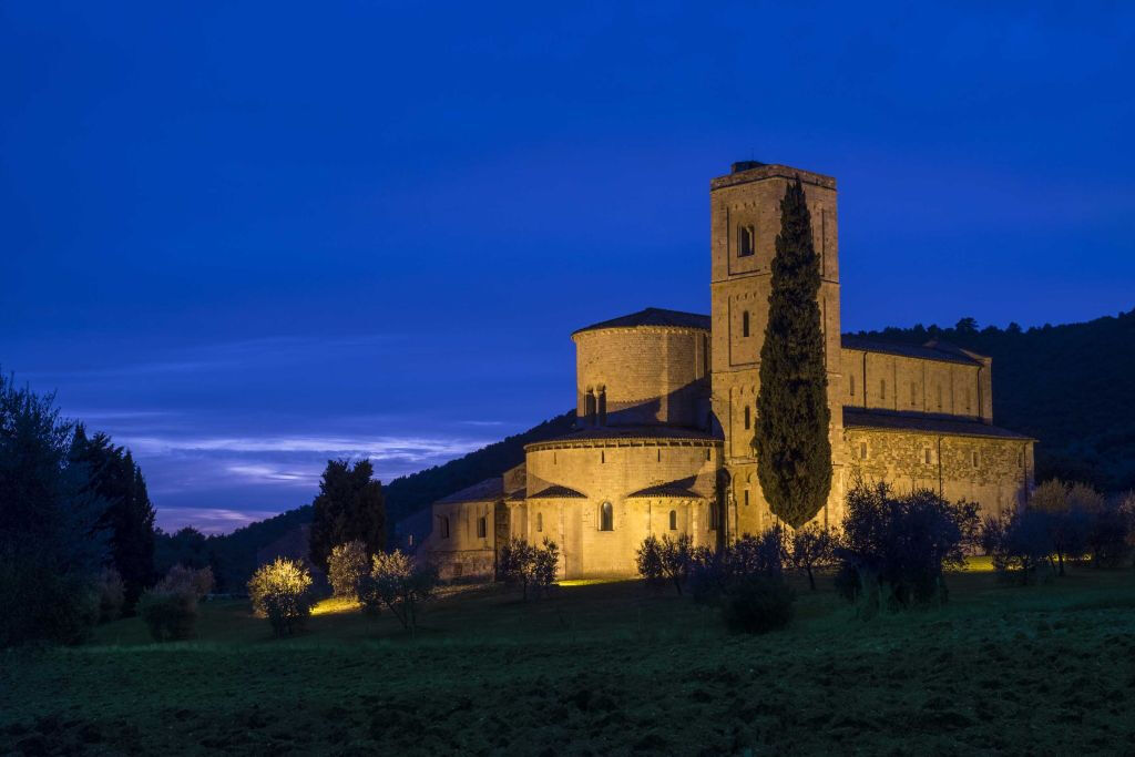 Abadia de Sant'Antimo: Pular a Linha